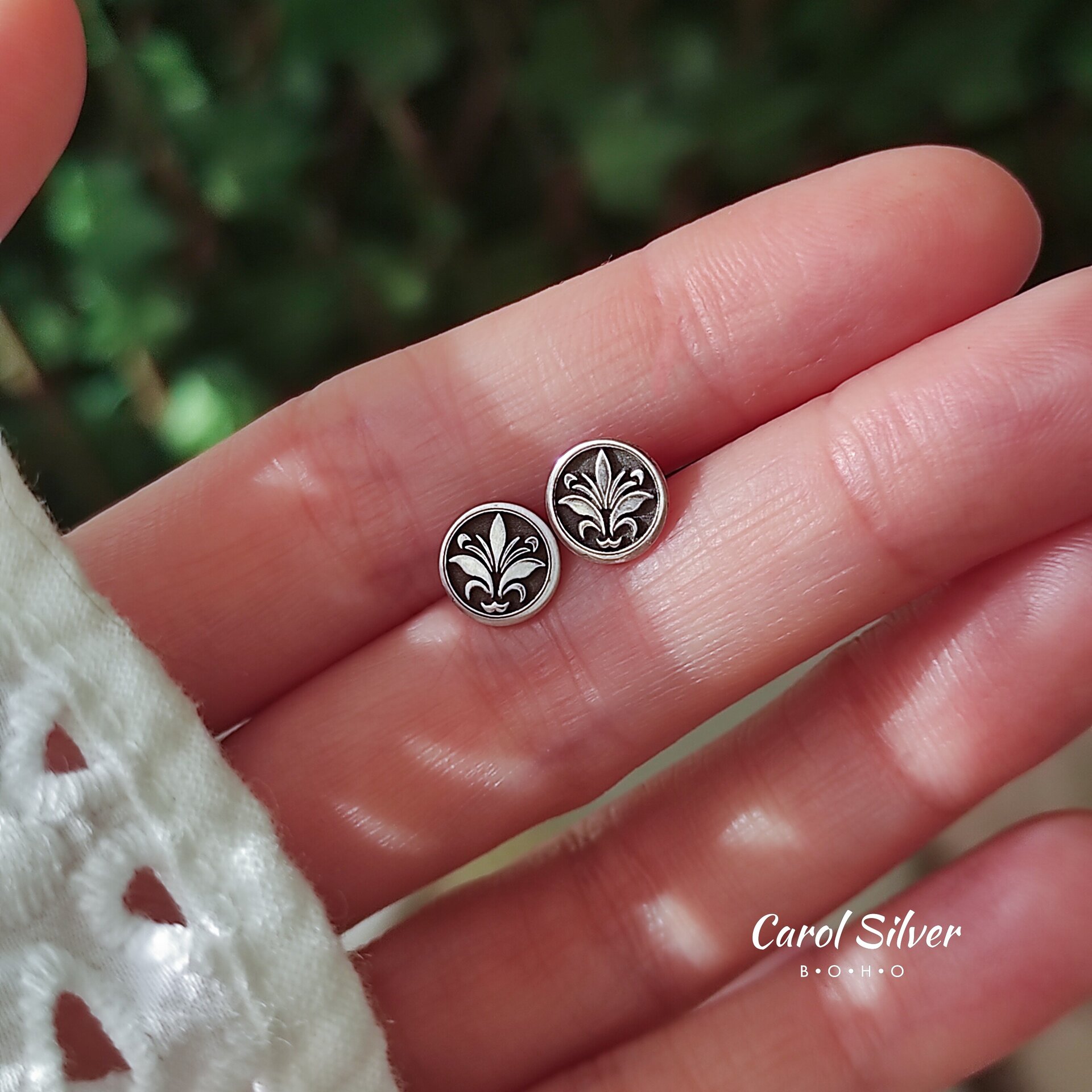 LIS FLOWER ROUND EARRINGS - 3
